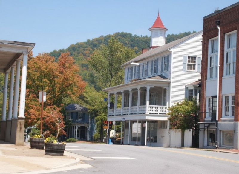 Lovingston, VA